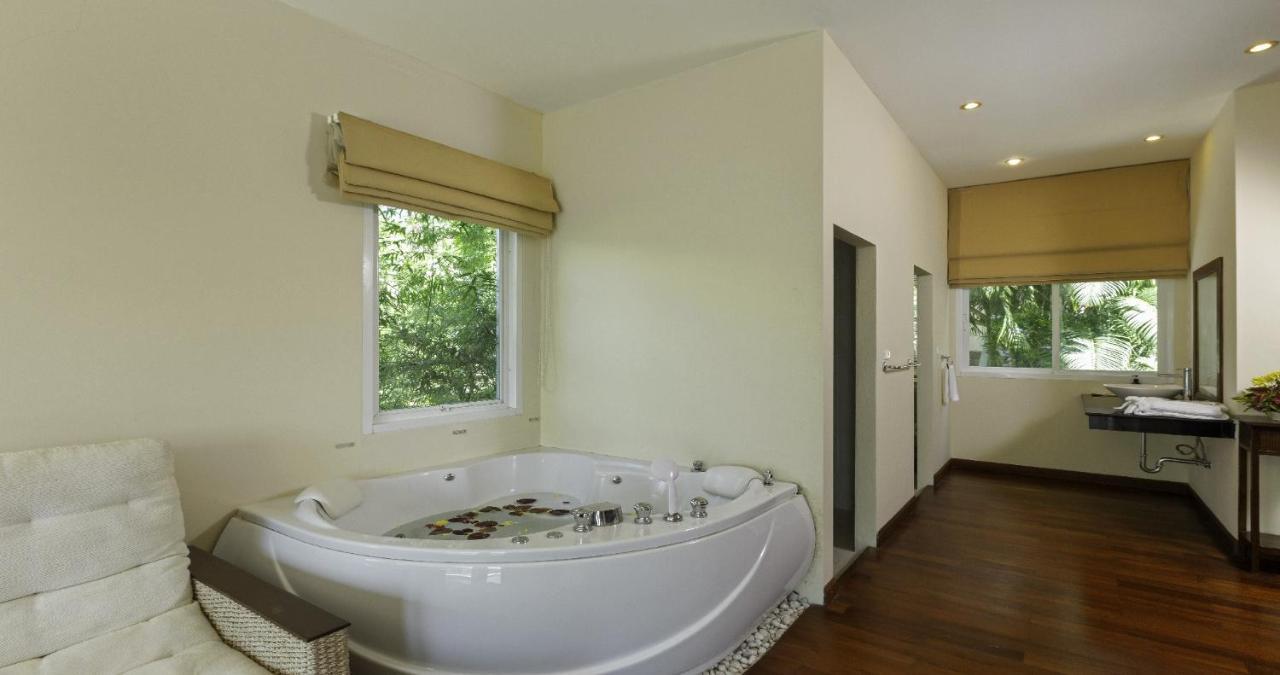 Villa Yoosook Patong Екстер'єр фото